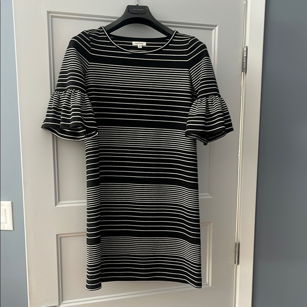 Max Studio dress size xs